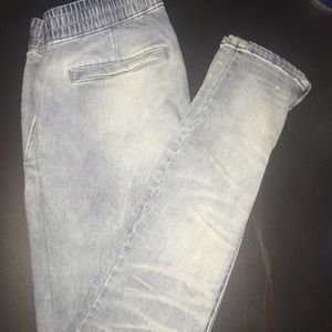 Pacsun skinny jeans with zippers